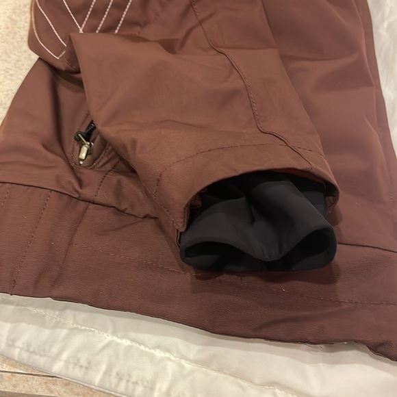 Spyder winter coat in size 8 - Picture 6 of 15